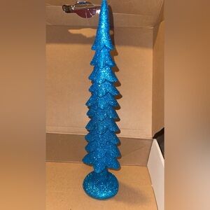 Solid aqua table top tree.